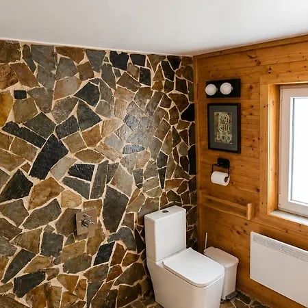 Villa Pinecone Luxury *